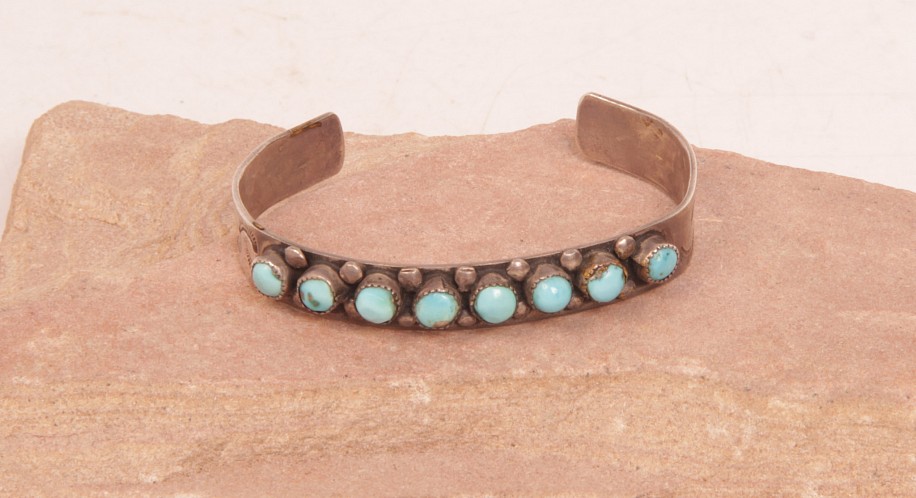 07 - Jewelry-Old, Zuni Row Bracelet: Eight Turquoise Settings (4.75" + 1.25" gap)
Sterling Silver and Turquoise