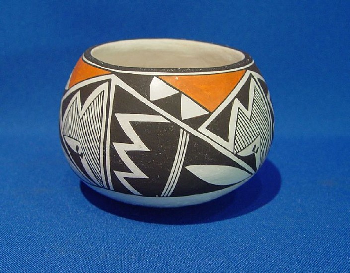 03 - Pueblo Pottery, Acoma Pottery: c. 1980 Jar by Emma Lewis (2.75" ht x 3.75" d)
c. 1980, Hand coiled clay pottery