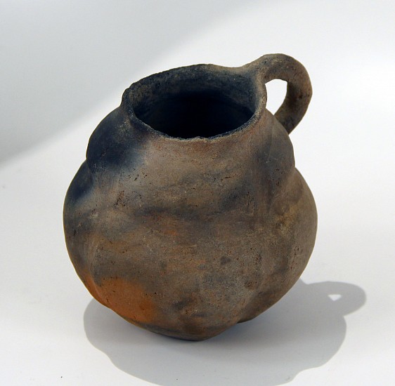 03 - Pueblo Pottery, Prehistoric Pottery: Sinagua Plainware (4.25" ht x 4.25" d)
Hand coiled clay pottery