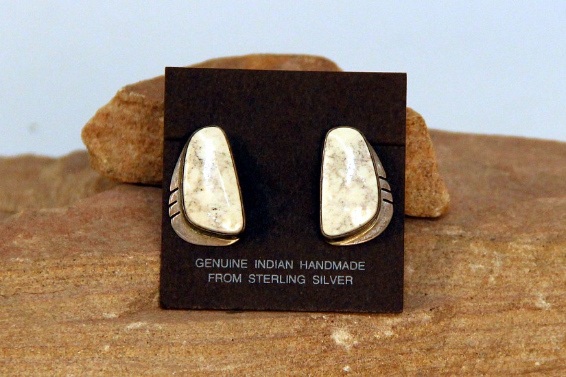 08 - Jewelry-New, Navajo Post Earrings Signed "RAMONA": Sterling Silver Overhang (0.75")
Contemporary