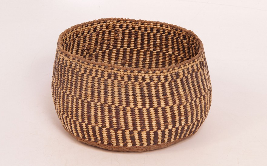 02 - Indian Baskets, Atsugewi (Hat Creek) Basketry: Polychrome Bowl, Tight Weave (3.5" ht x 5" d)
c1890-1910