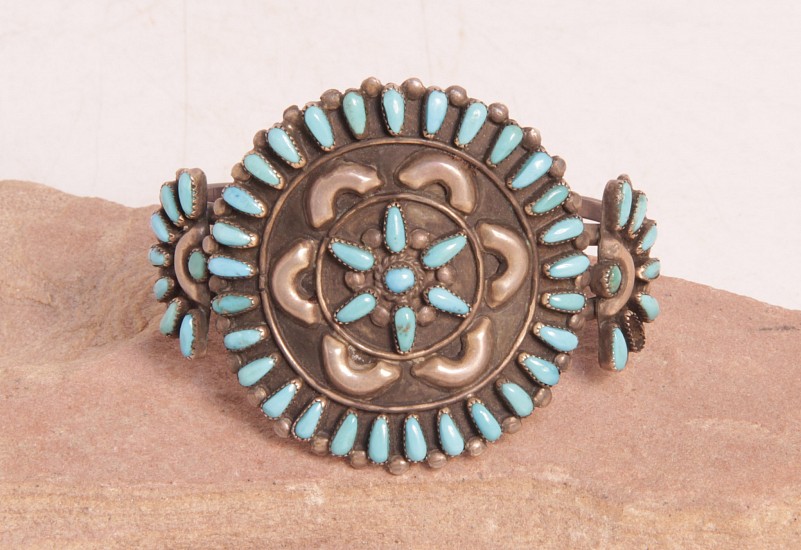 07 - Jewelry-Old, Zuni Cluster Style Cuff by Don and Viola Eriacho: Starburst, Turquoise (5.5" + 1" gap)
c. 1950, Sterling Silver and Turquoise