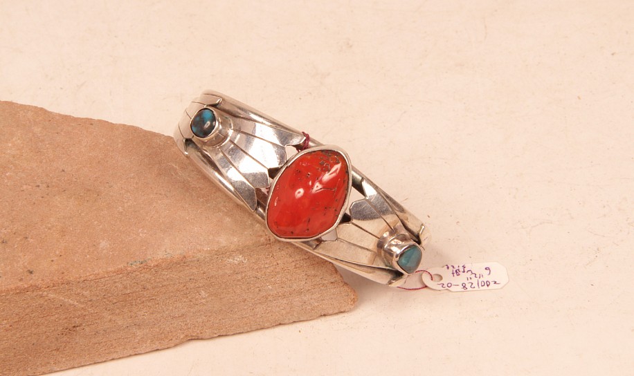 07 - Jewelry-Old, Navajo Sterling Silver, Bisbee Turquoise & Large Mediterranean Ox Blood Coral Bracelet 5 1/4 + 1 1/4" gap = 6 1/2" wrist size c.1960s